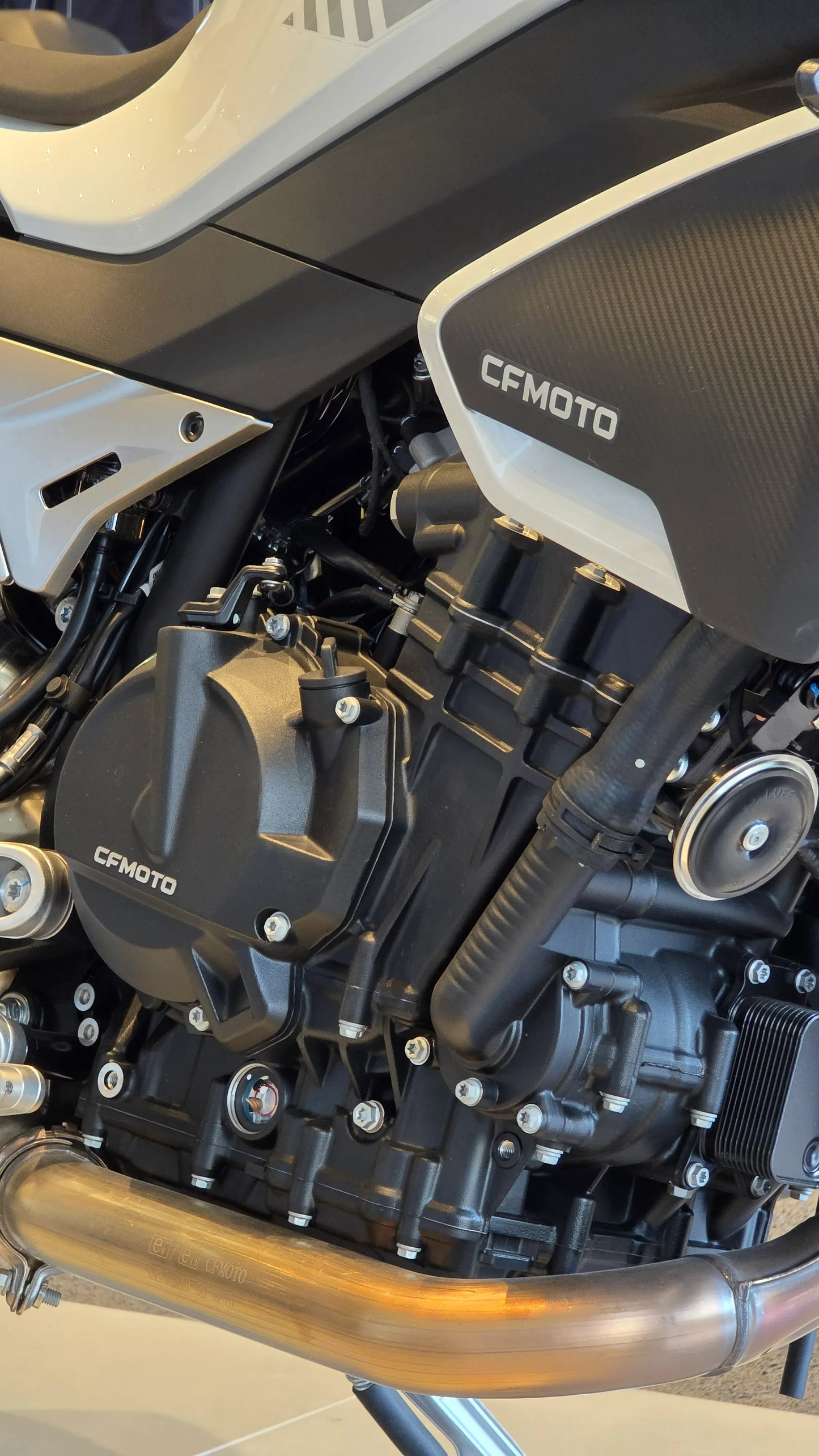 CFMOTO 800NK - MYM MOTOS S.A