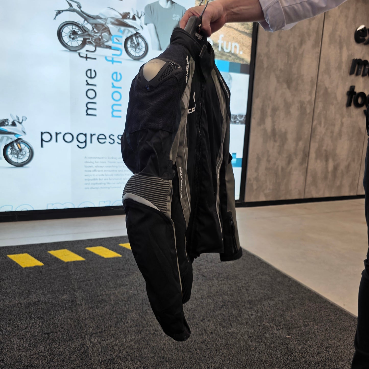 Campera CFMOTO - MYM MOTOS S.A