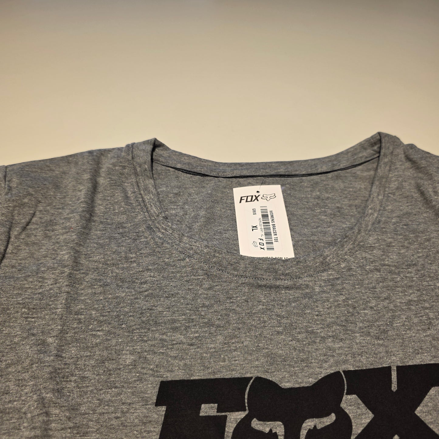 REMERA FOX MUJER - MYM MOTOS S.A