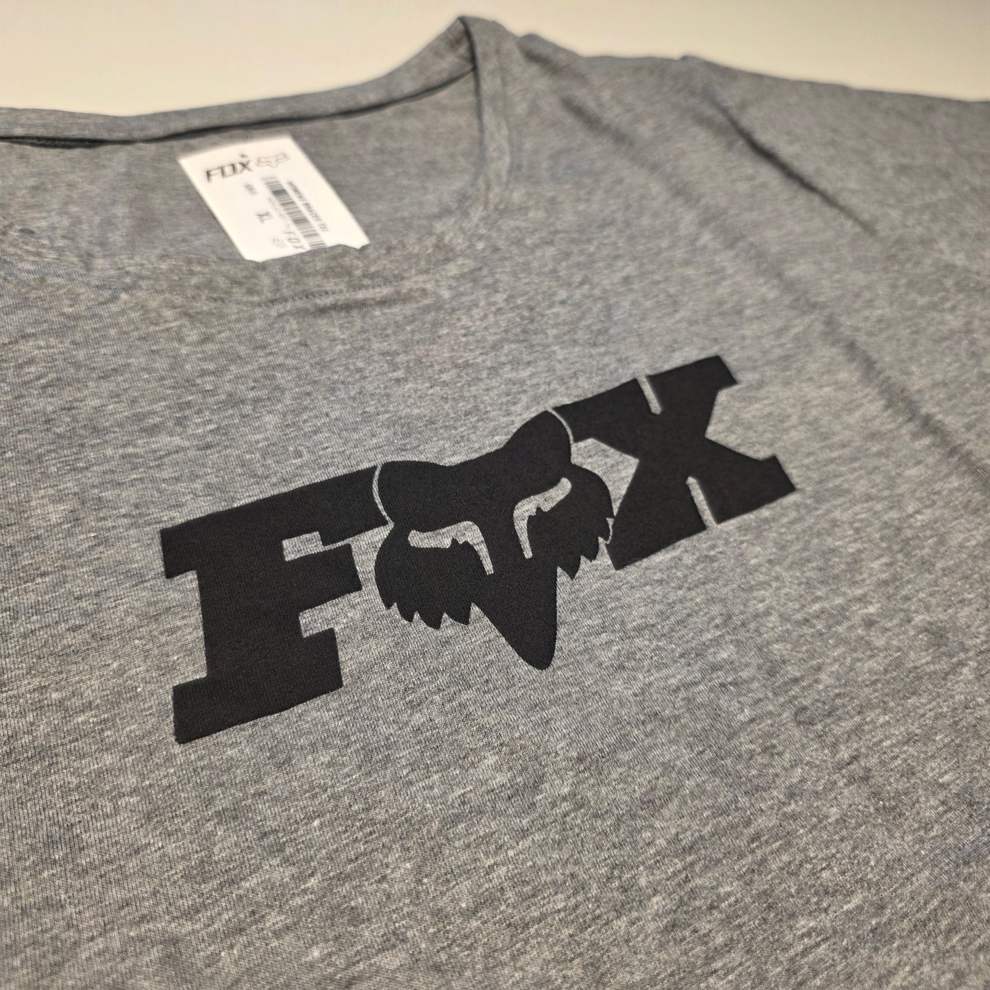 REMERA FOX MUJER - MYM MOTOS S.A