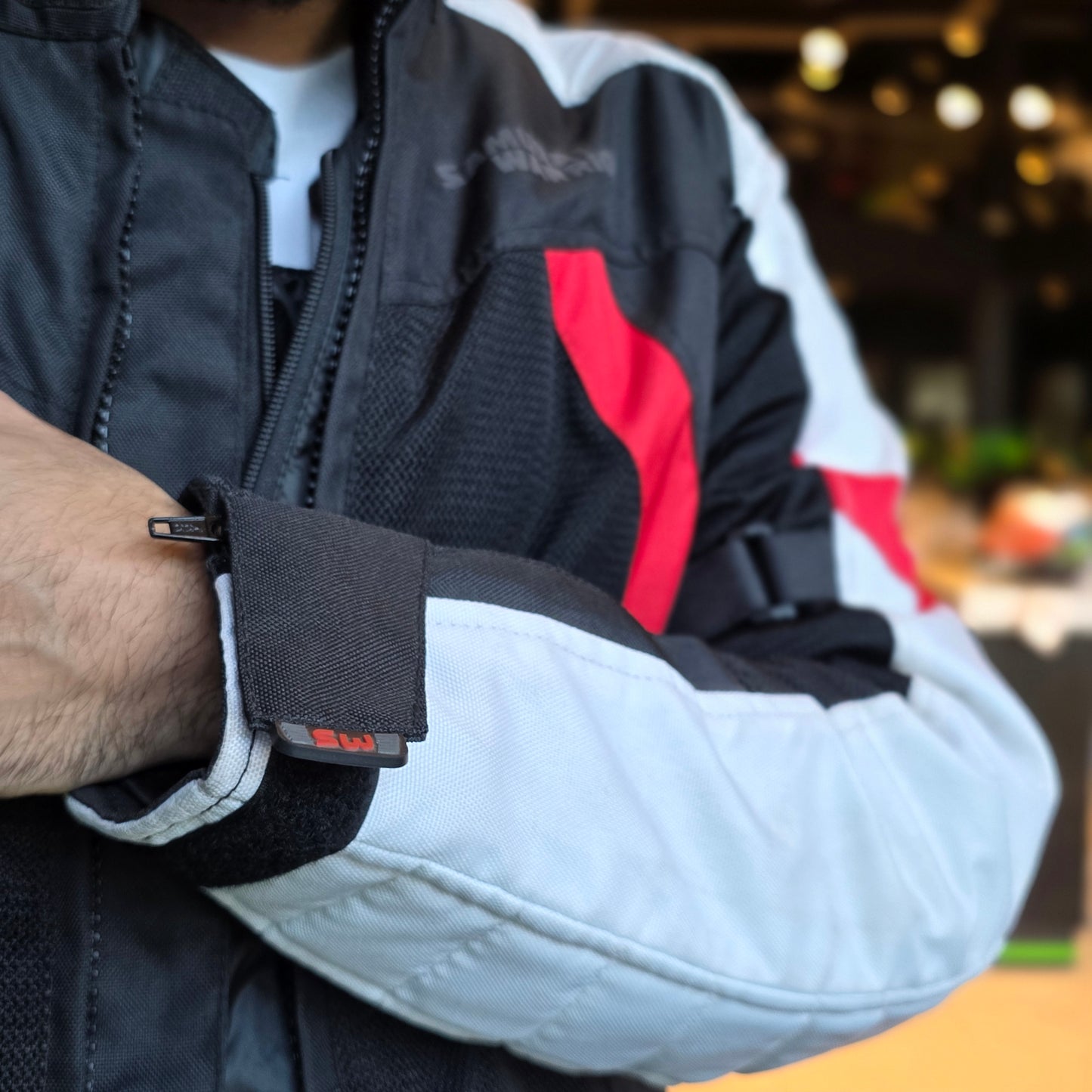 CAMPERA SAMURAI WARRIOR FOURSTROKE - MYM MOTOS S.A