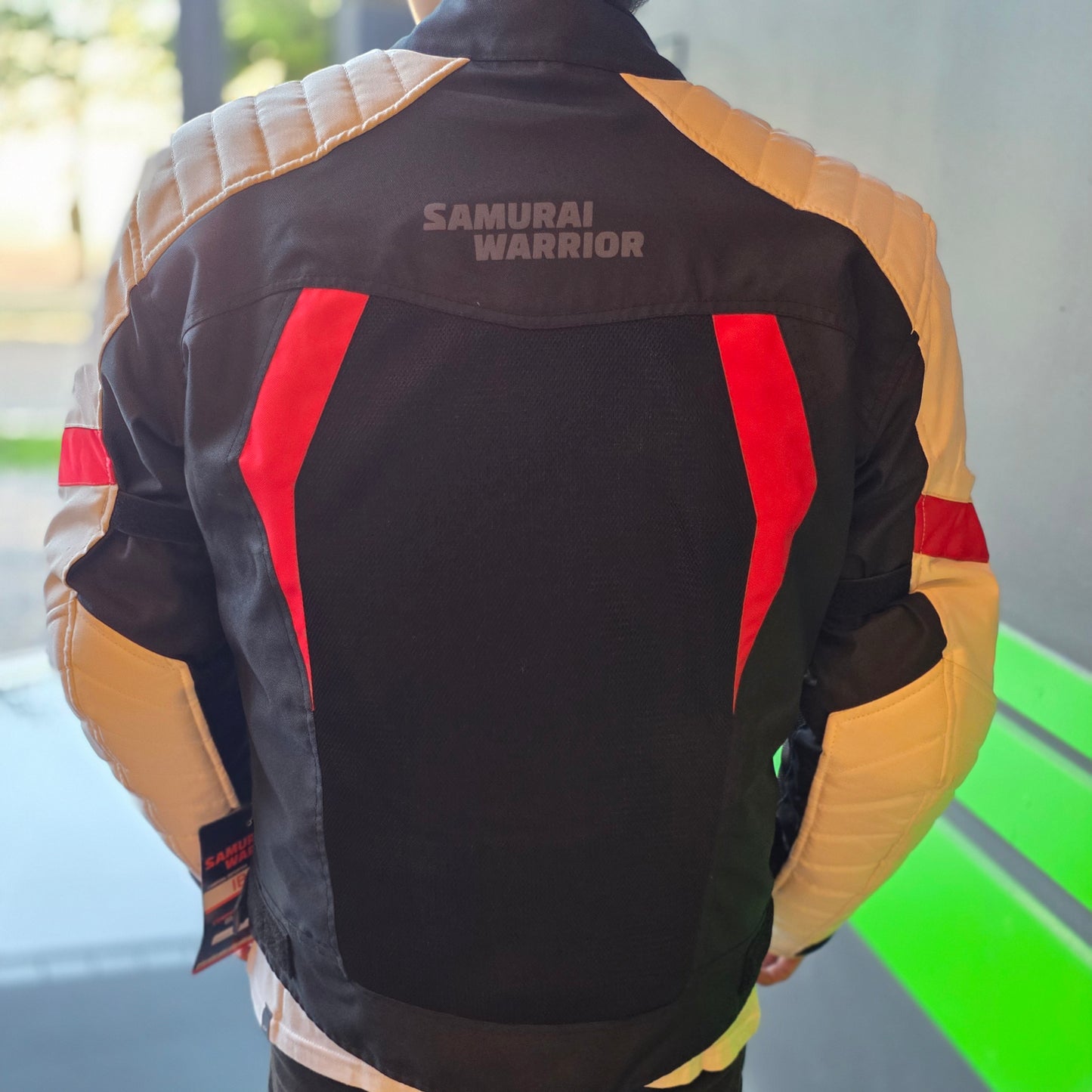 CAMPERA SAMURAI WARRIOR FOURSTROKE - MYM MOTOS S.A