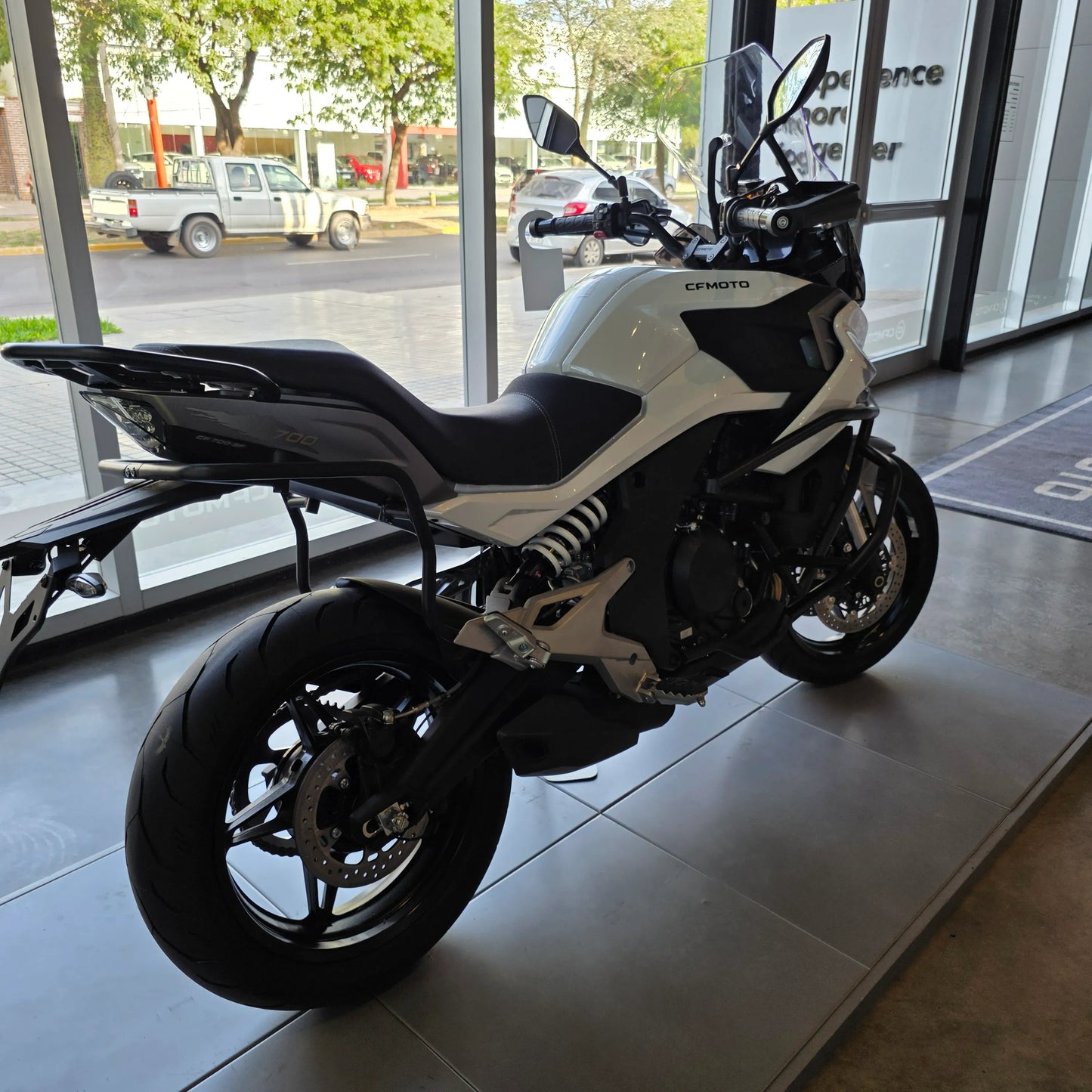 CFMOTO 700MT - MYM MOTOS S.A