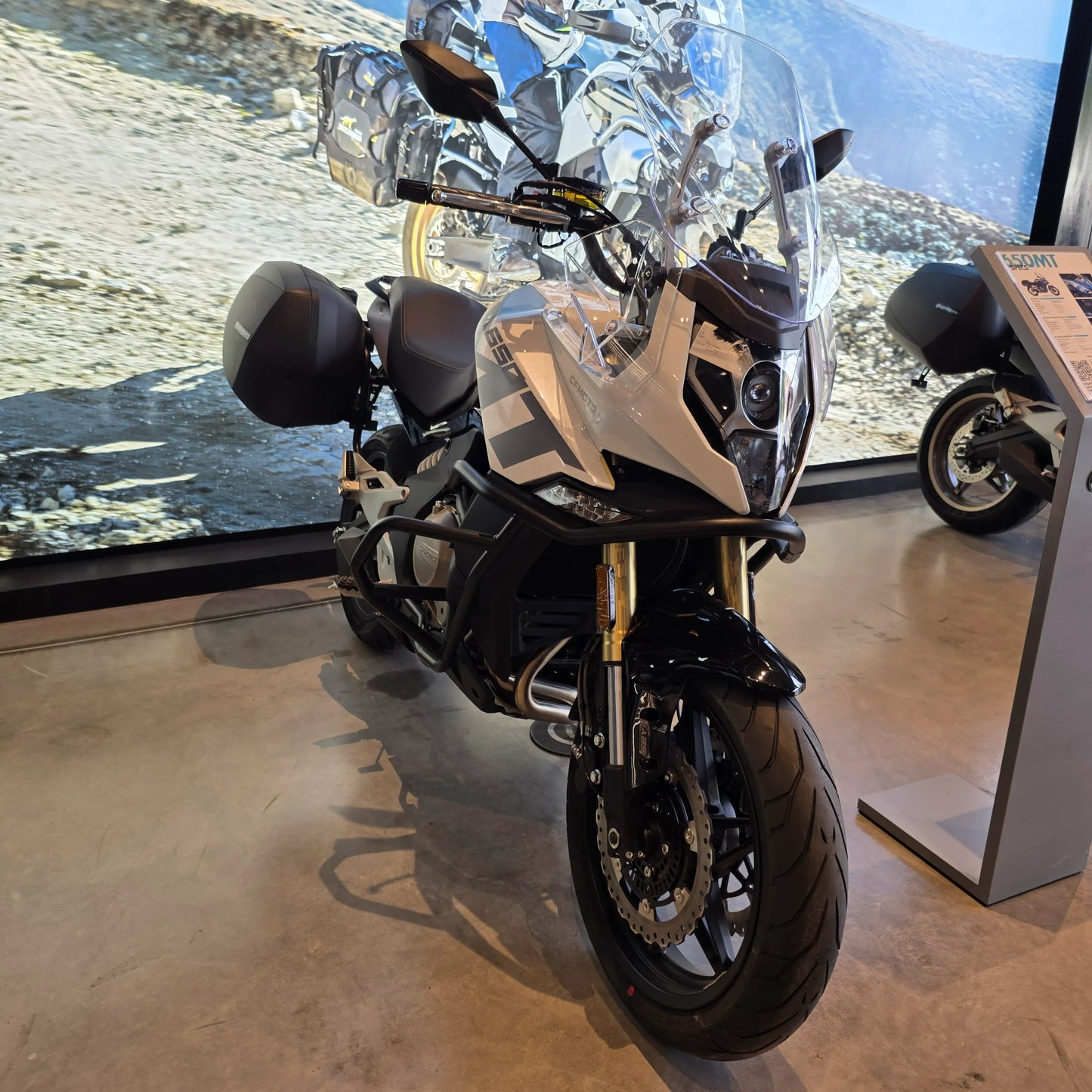 CFMOTO 650MT - MYM MOTOS S.A