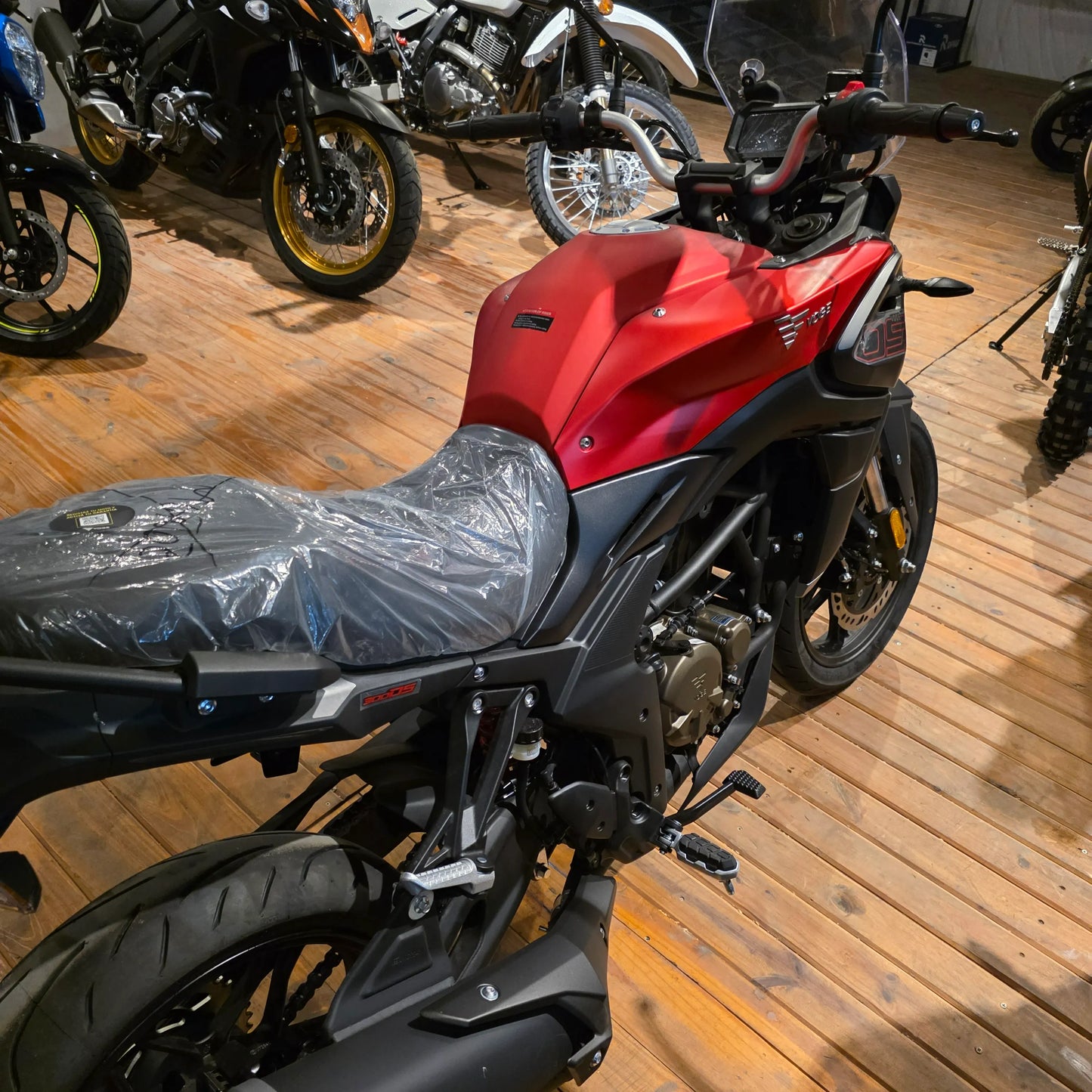 Voge 300 DS - MYM MOTOS S.A