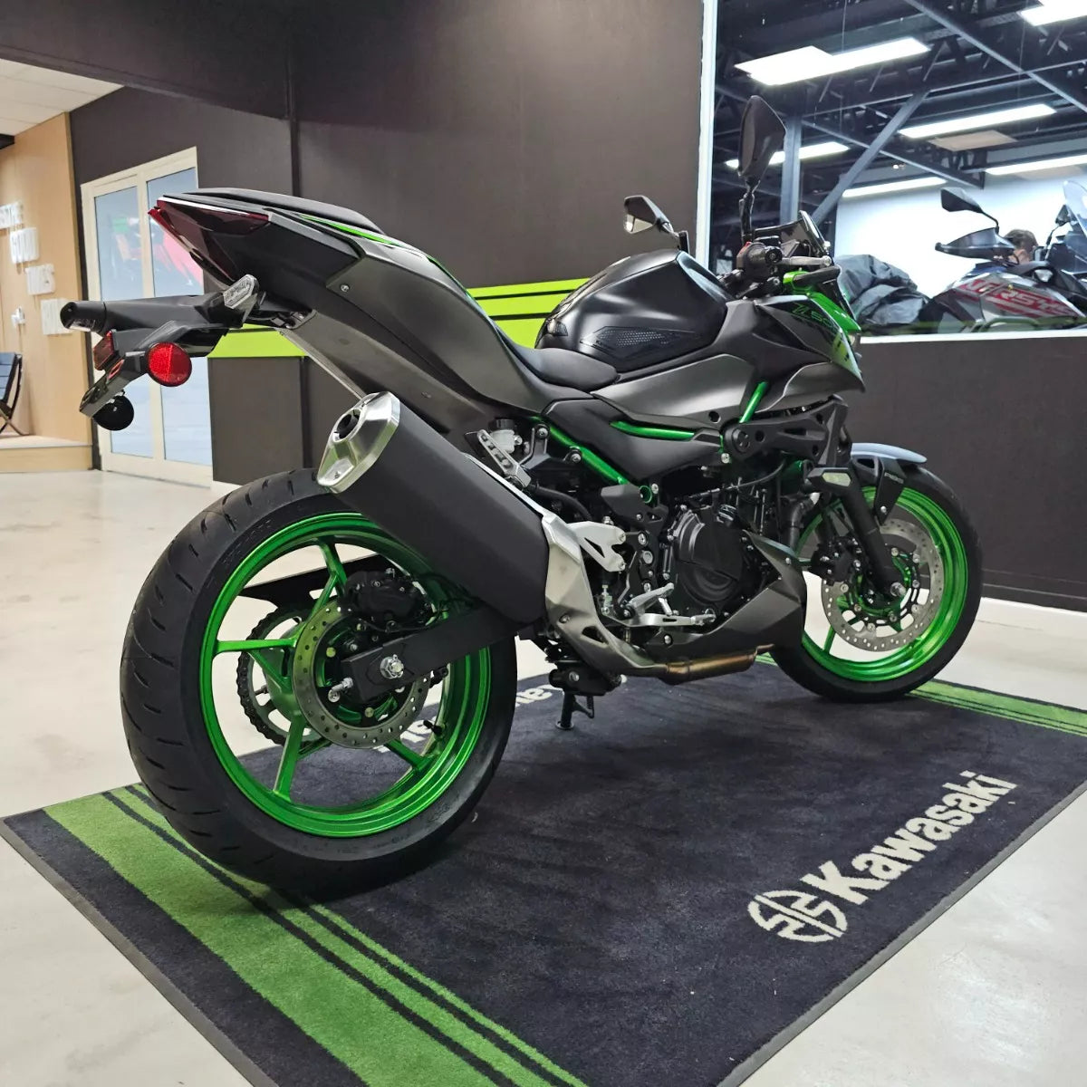 Kawasaki Z 500 SE - MYM MOTOS S.A