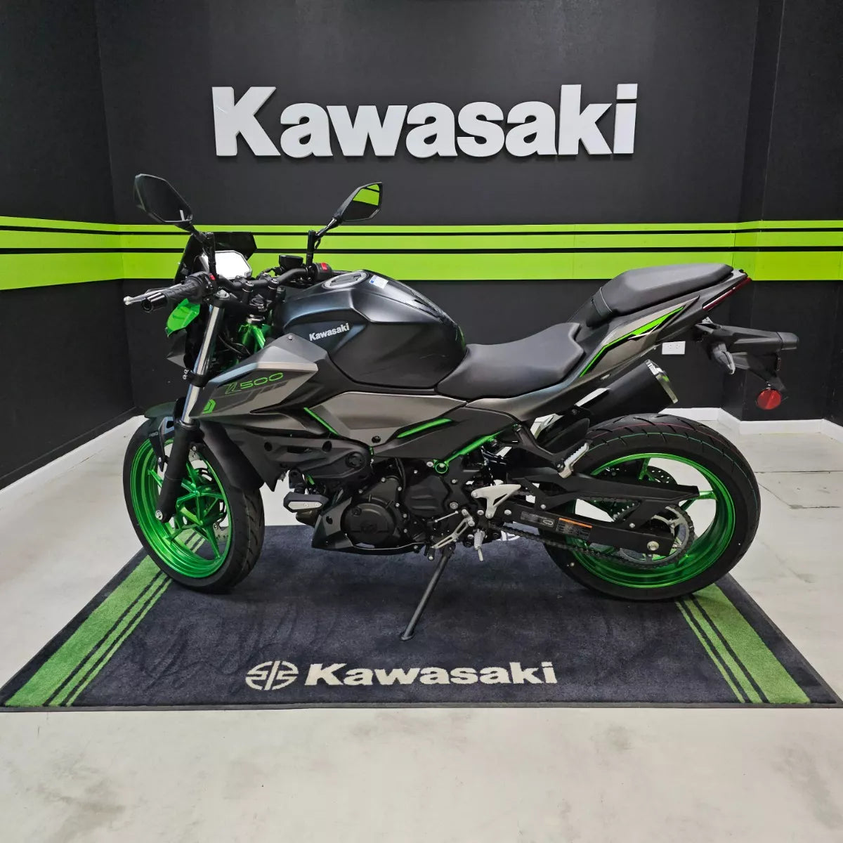 Kawasaki Z 500 SE - MYM MOTOS S.A
