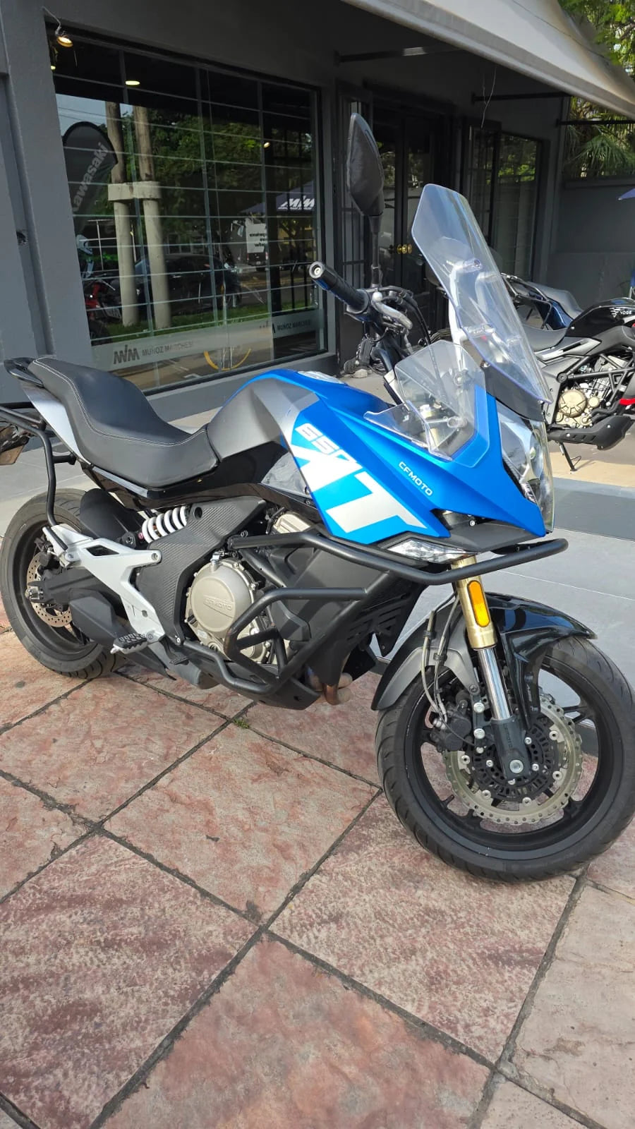 CFMOTO 650MT 2023