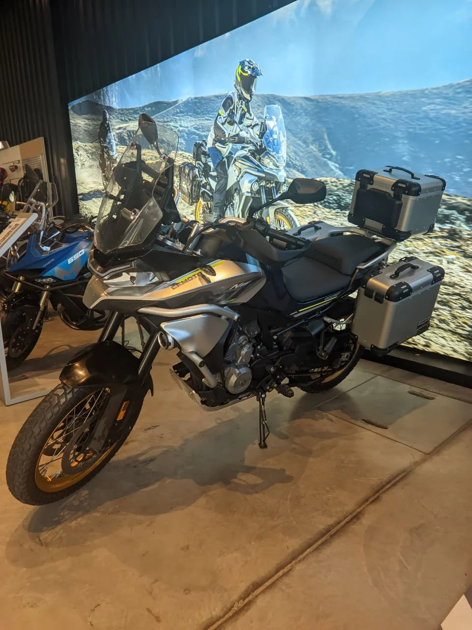 CFMOTO 800MT 2023