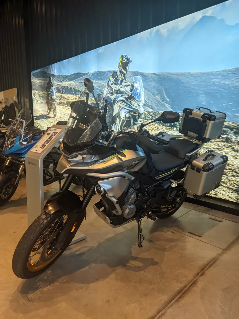 CFMOTO 800MT 2023