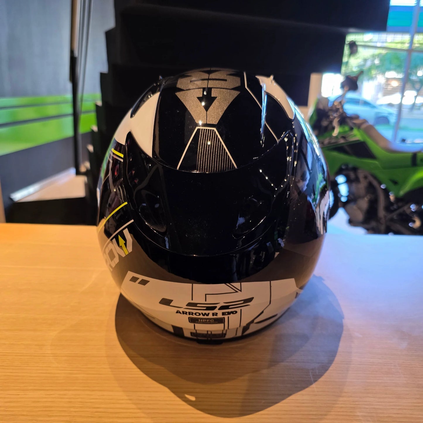 Casco Ls2 Arrow R Evo Techno Blanco Negro 5 1 alta resolución