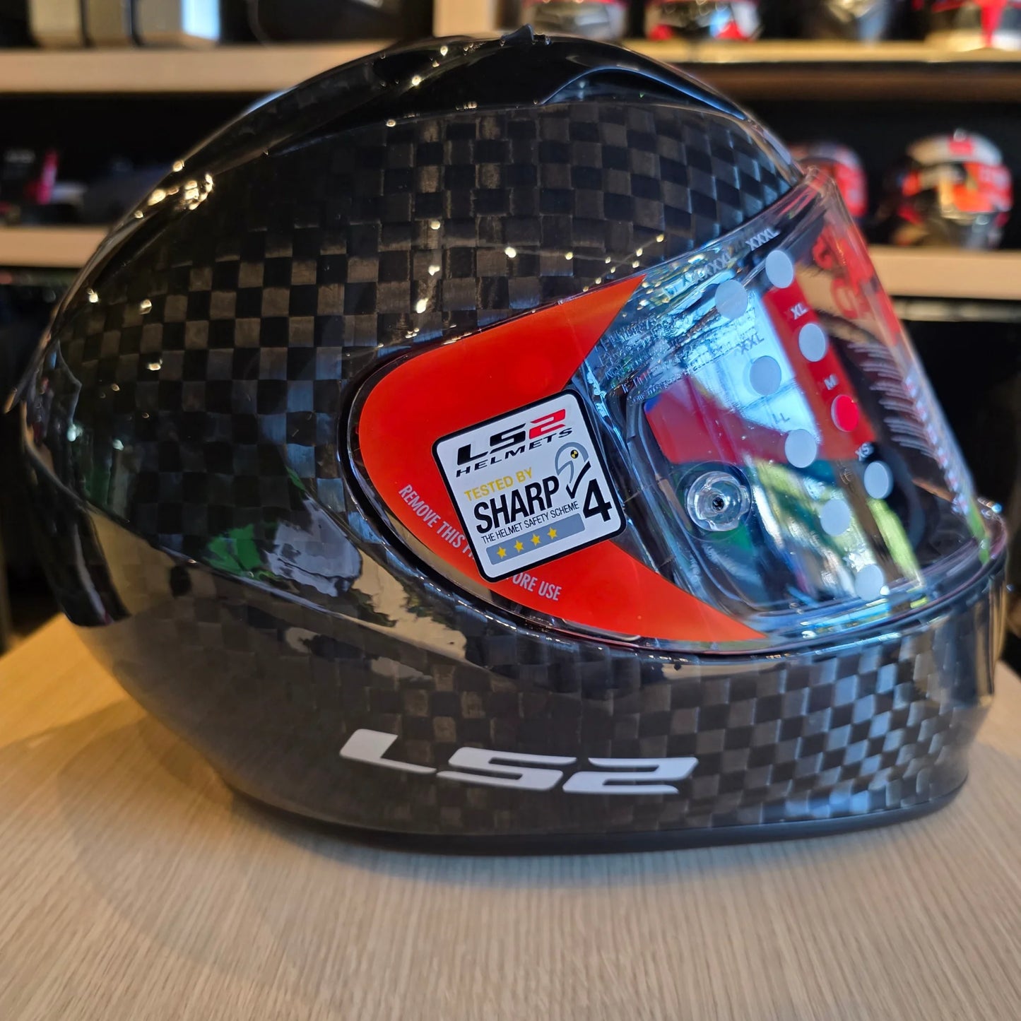 Casco Ls2 Arrow Carbono Evo 3 1 alta resolución