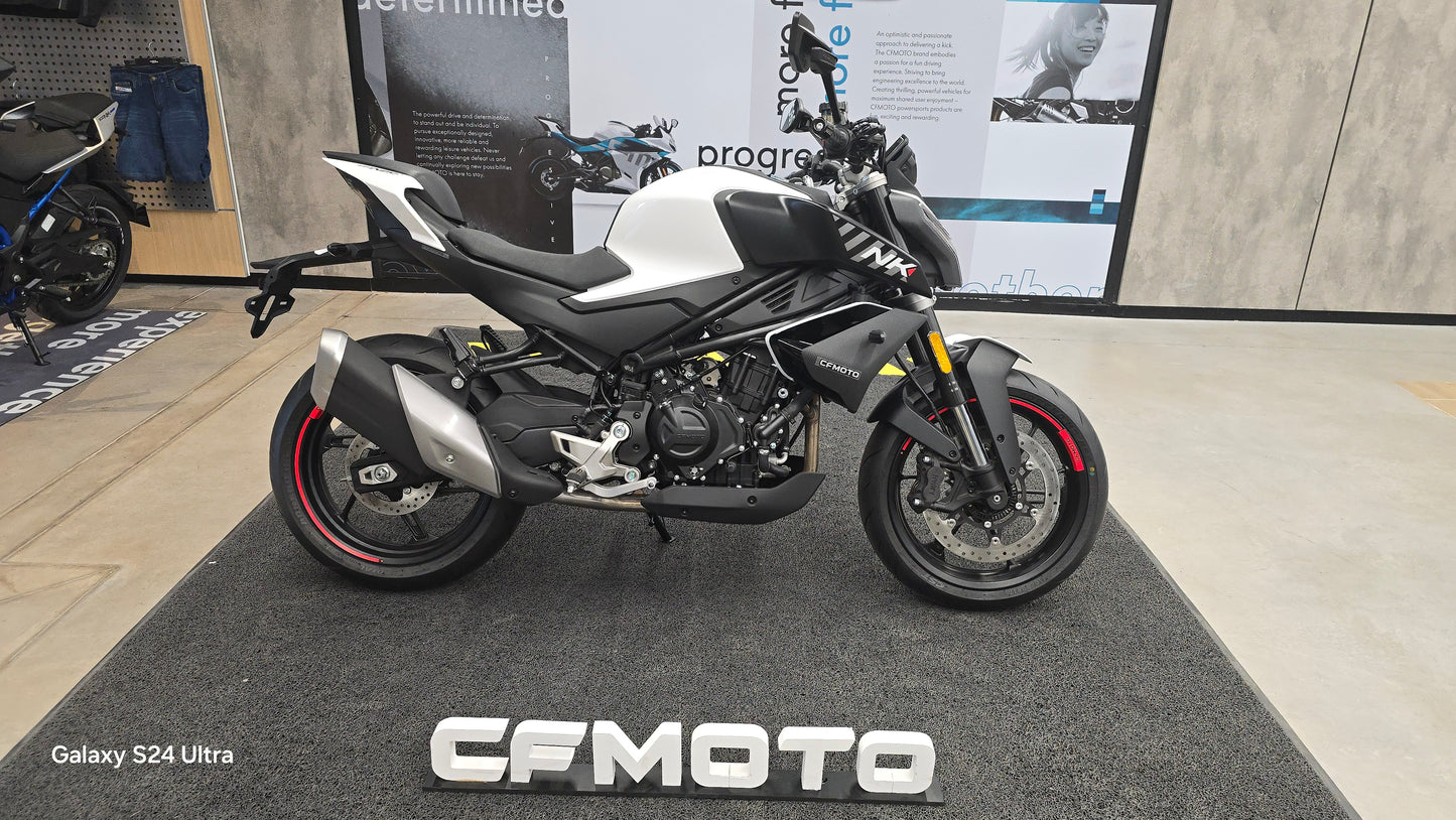 CFMOTO NK 450 - MYM MOTOS S.A