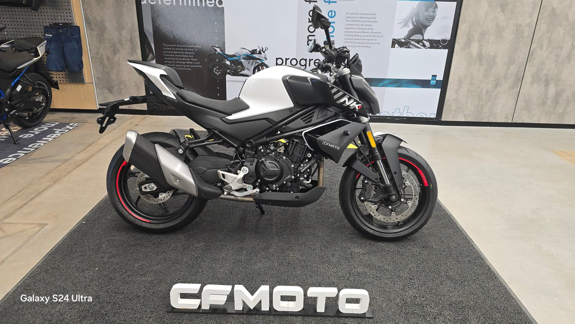 CFMOTO NK 450