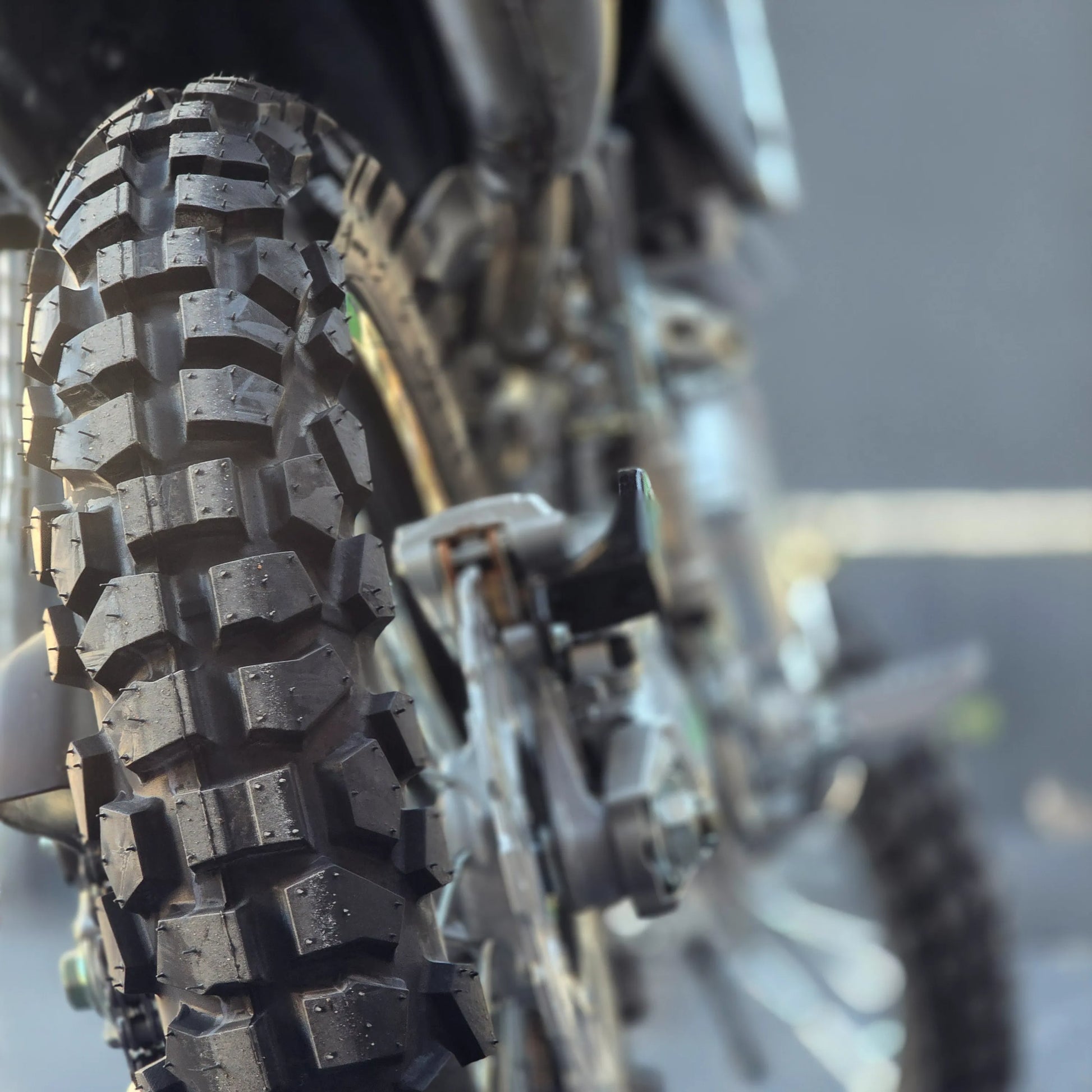 Kawasaki KLX 300 - MYM MOTOS S.A