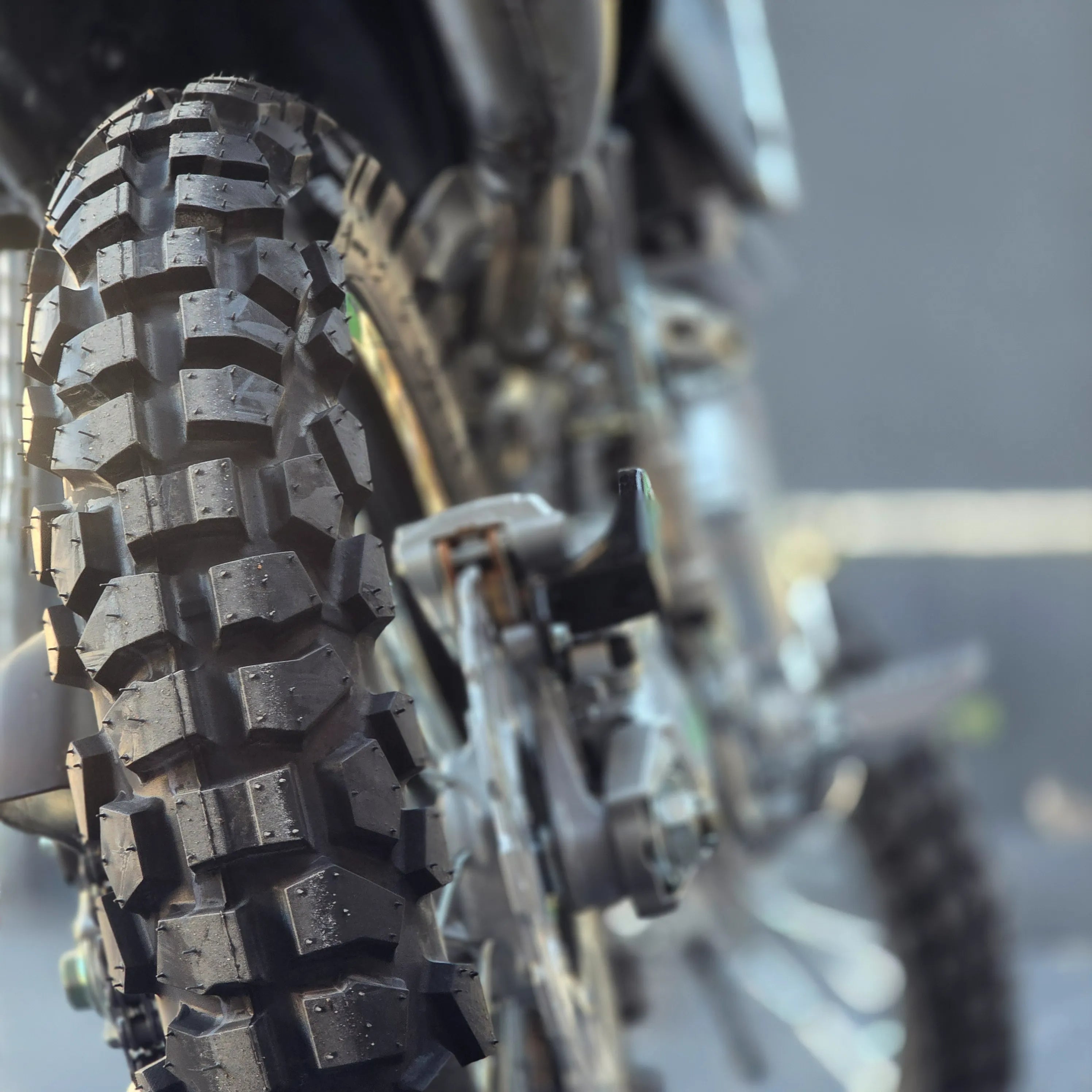 Kawasaki KLX 300 - MYM MOTOS S.A