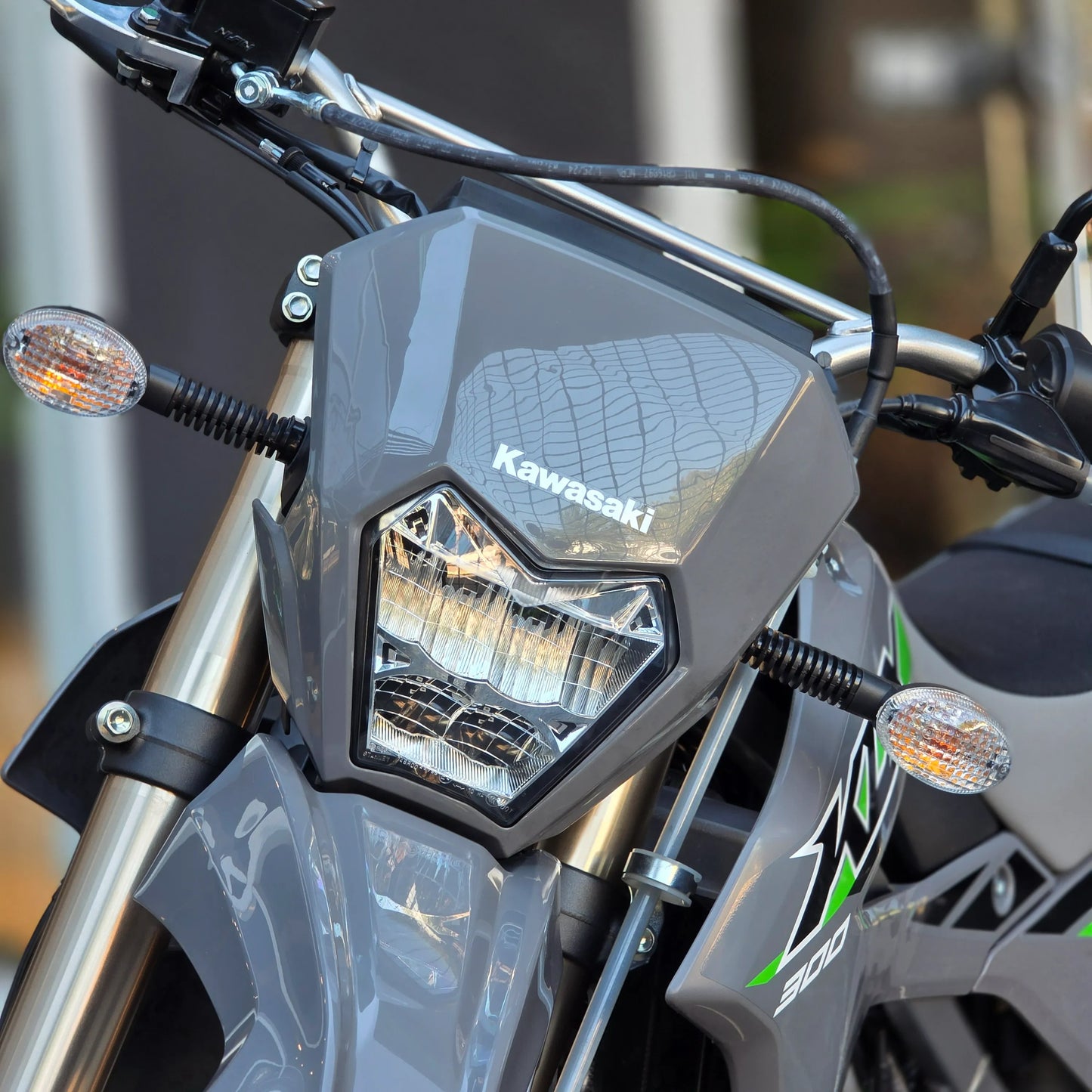 Kawasaki KLX 300 - MYM MOTOS S.A