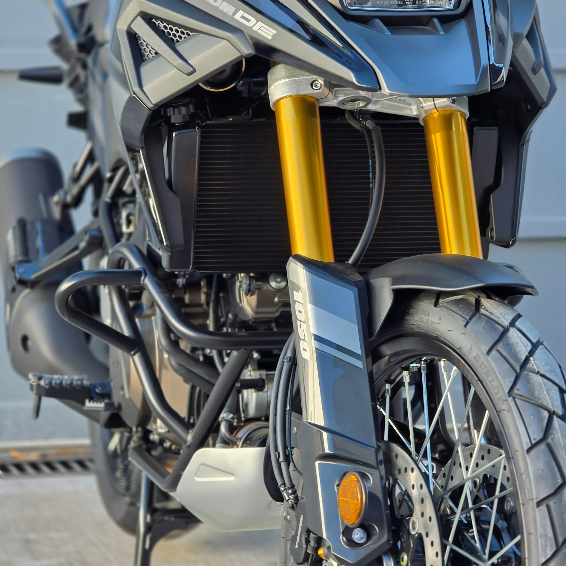 Suzuki V-STROM 1050 DE - MYM MOTOS S.A