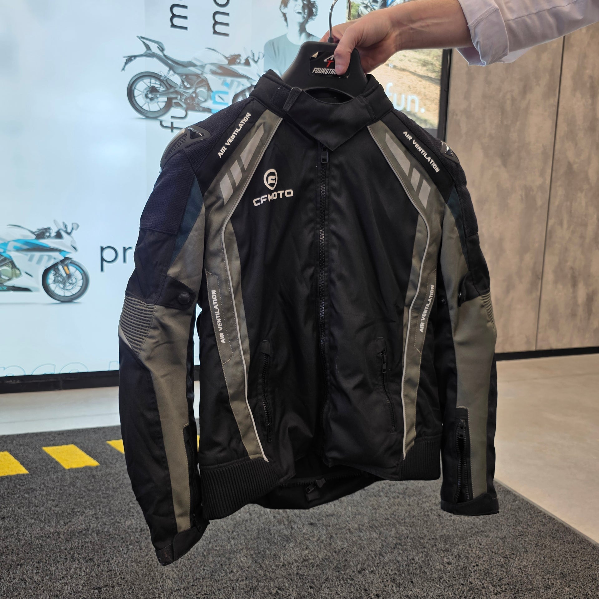 Campera CFMOTO