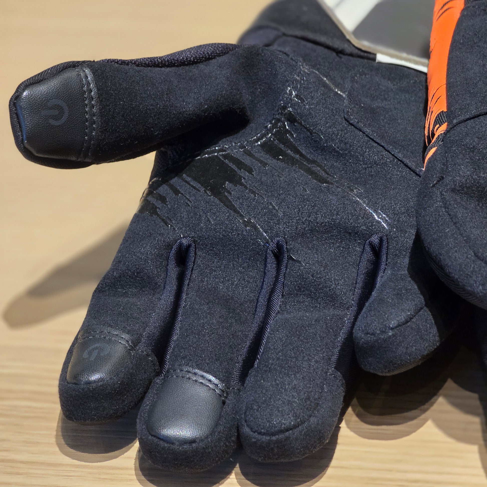Guantes LS2 JET Naranja y Negro - Hombre - MYM MOTOS S.A