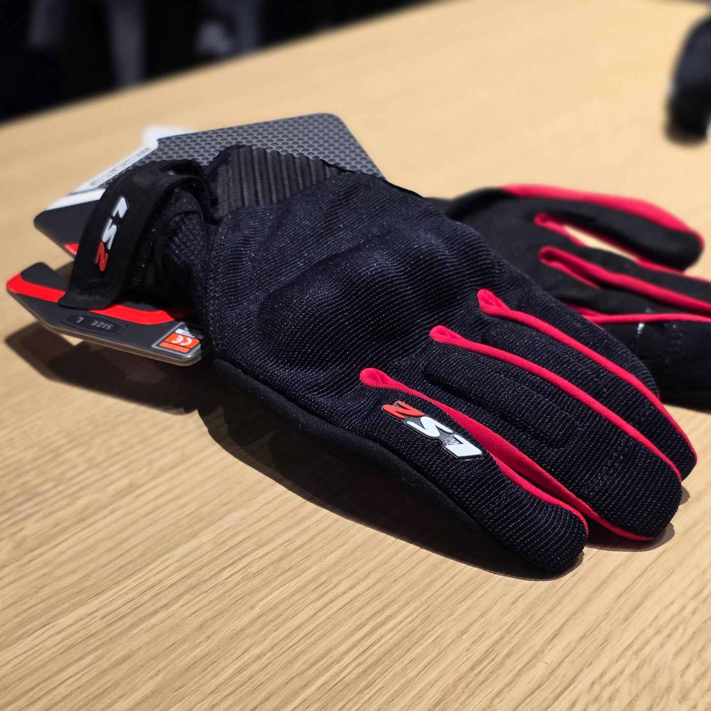 GUANTES LS2 DART 2 HOMBRE - MYM MOTOS S.A