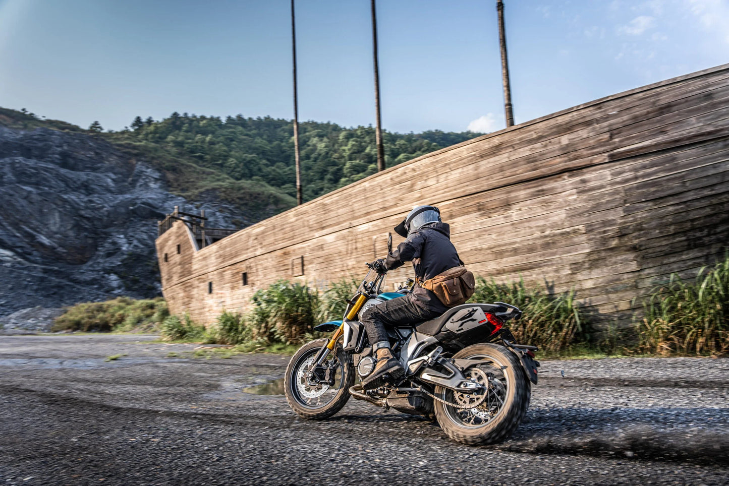 CFMOTO 700CL-X Adventure