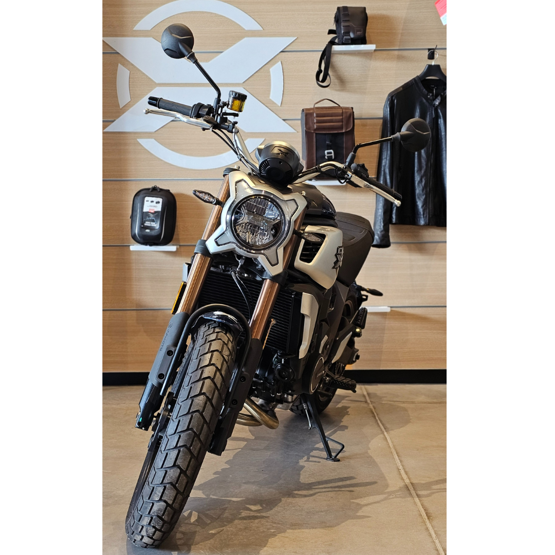 CFMOTO CLX 700 Heritage