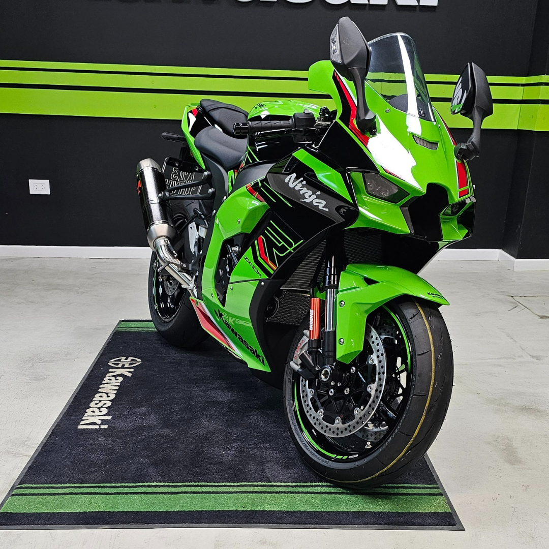 Kawasaki Ninja ZX- 10R