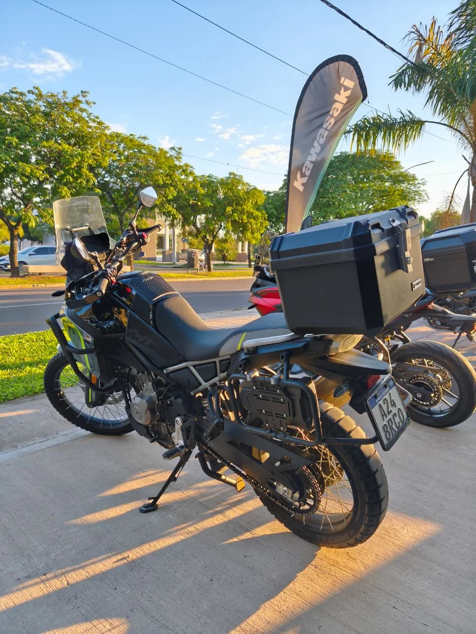 CFMOTO 450MT 2025