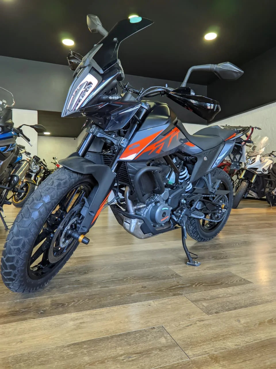 Motocicleta KTM 390 Adventure 2022