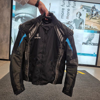 Campera Cfmoto 1 1 alta resolución