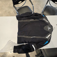 Campera Cfmoto 4 1 alta resolución