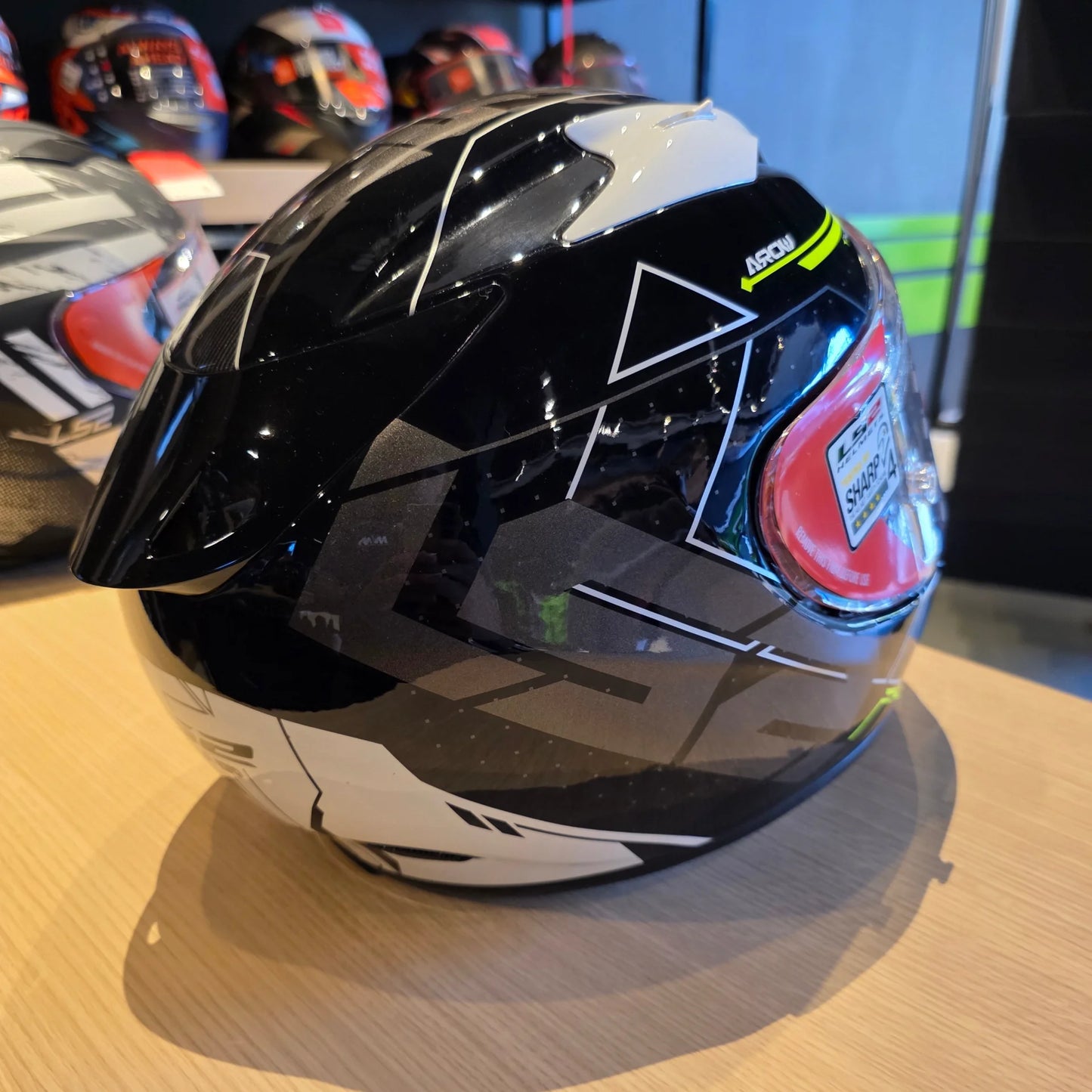 Casco Ls2  Arrow R Evo Techno Blanco Negro 4 1 alta resolución