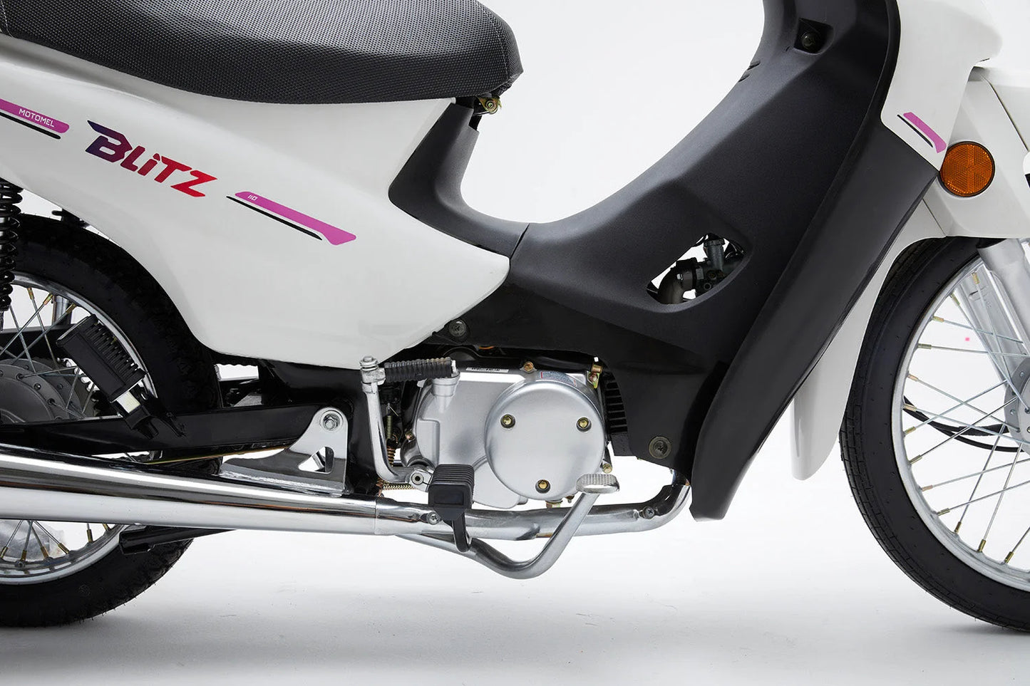 Motomel Blitz  11 1 alta resolución